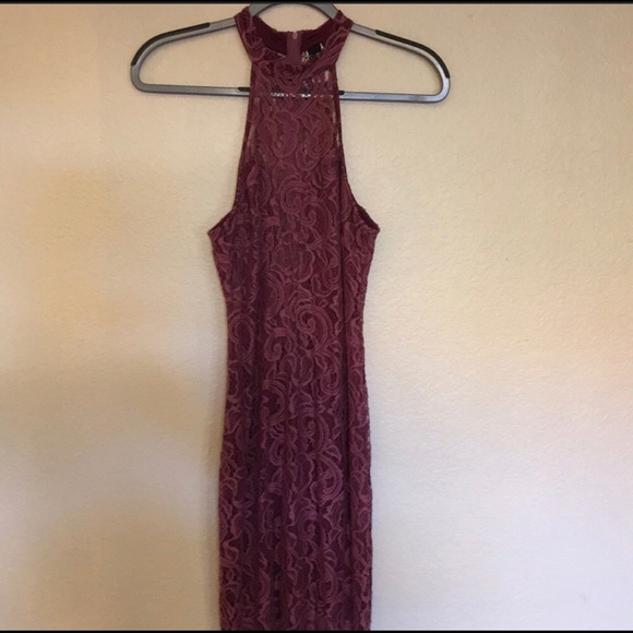 Formal Dress - Picture 3 of 4